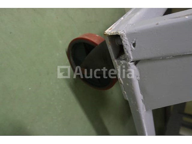 Tank - afbeelding 4 van  6