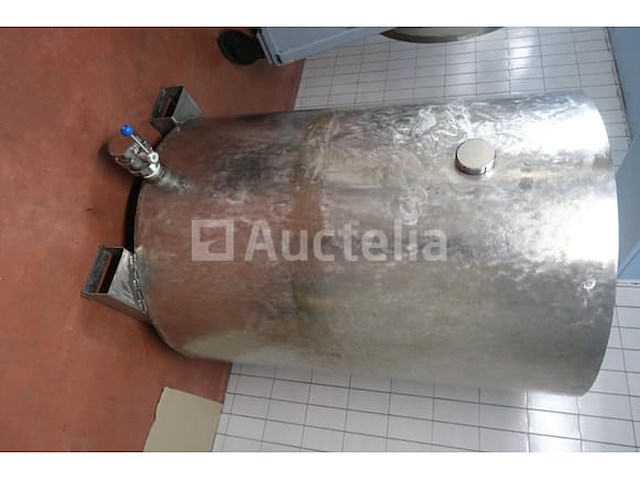 Tank - afbeelding 1 van  5