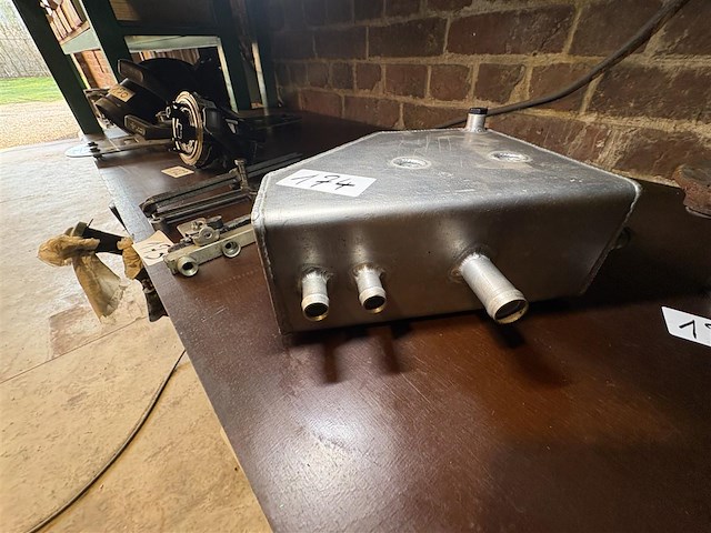 Tankje - afbeelding 2 van  2