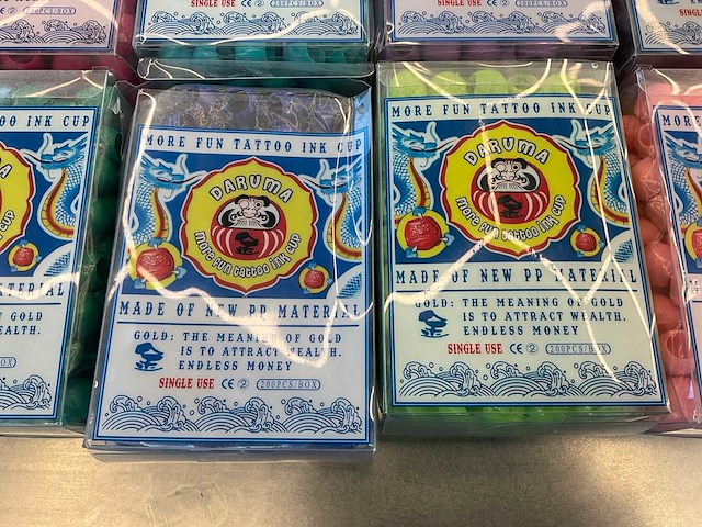 Tankstorm tattoo ink cup - afbeelding 1 van  1