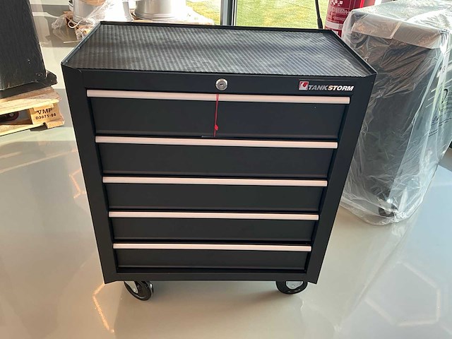 Tankstorm tattoo materiaalkast - afbeelding 1 van  2