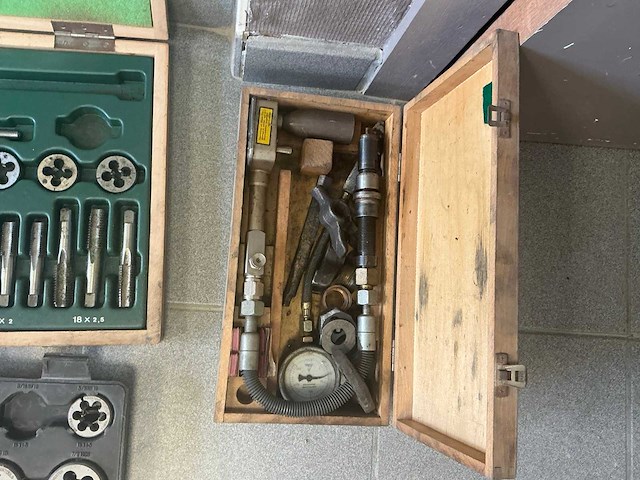 Tap- en draadsnijset (3x) - afbeelding 6 van  9