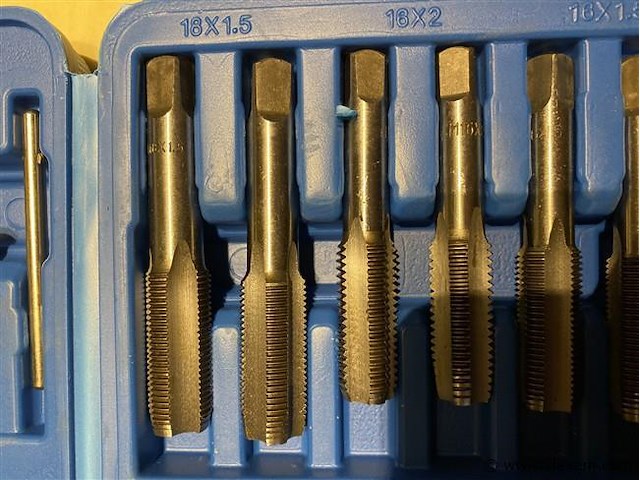 Tap en snij set 110-delig metrisch tungsten staal - afbeelding 6 van  8