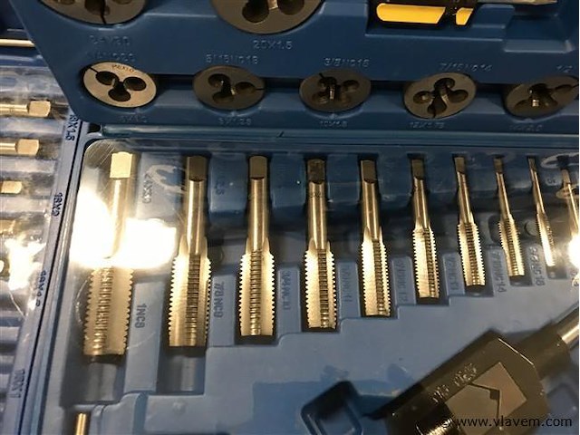 Tap en snij set 45-delig metrisch tungsten staal - afbeelding 8 van  8