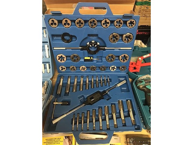 Tap en snij set 45-delig metrisch tungsten staal - afbeelding 1 van  8