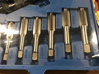 Tap en snij set 45-delig metrisch tungsten staal - afbeelding 7 van  8