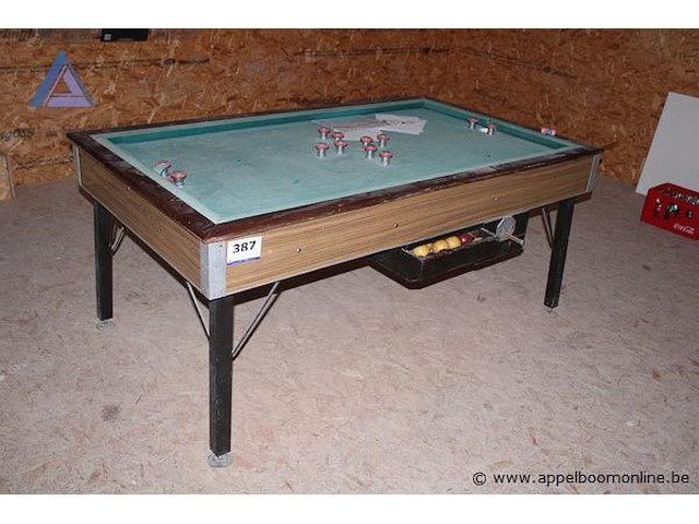 Tapbiljart ( staande op eerste verdieping) - afbeelding 1 van  1