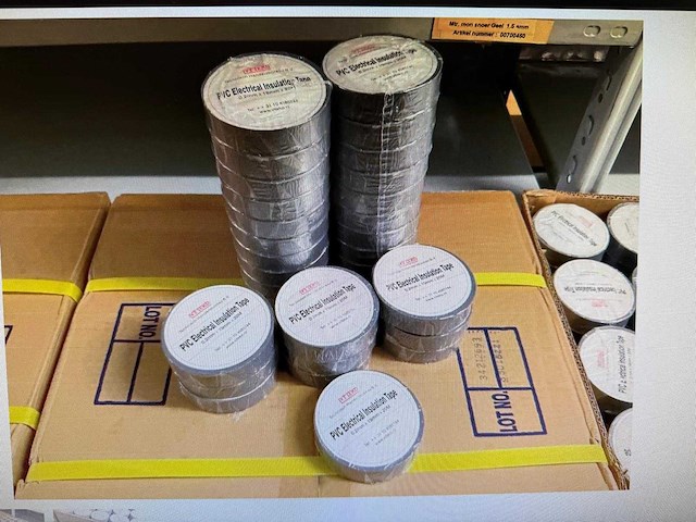 Tape - wire, cables & cords (3000x) - afbeelding 1 van  5