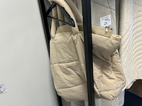 Tapijt en tas - afbeelding 4 van  4