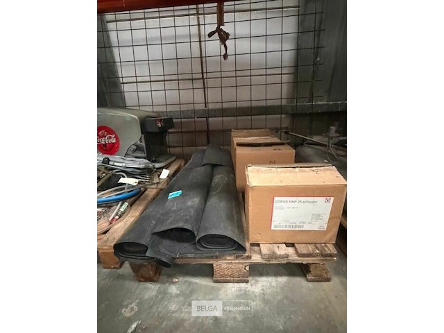 Tapijten + smeltlijmpatronen - afbeelding 1 van  3