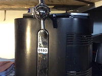 Tapinstallatie werkend - afbeelding 1 van  1