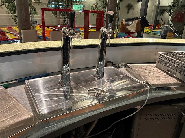 Tapinstallatie - afbeelding 1 van  3