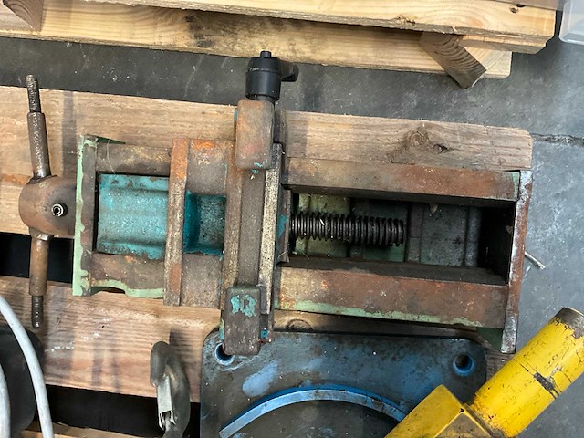 Tarzan 5 buigmachine - afbeelding 4 van  5