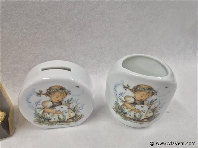 Tas, bel, spaarpot en vaasje - afbeelding 3 van  3