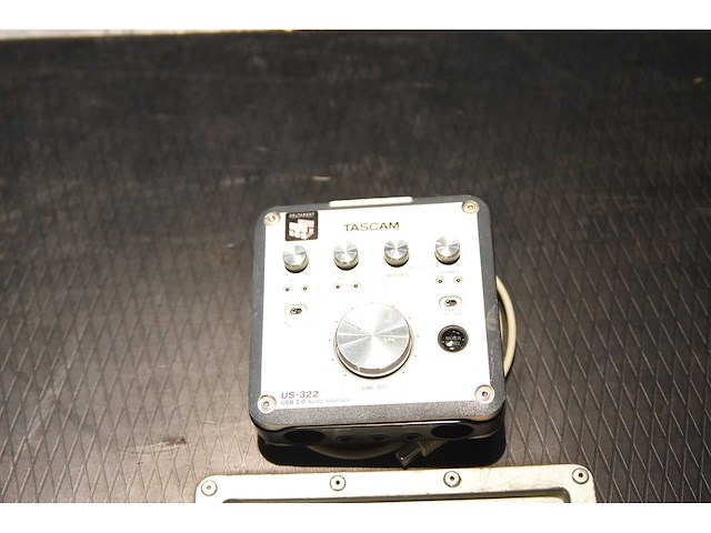 Tascam - audio interface class 1 - various audio - afbeelding 2 van  2