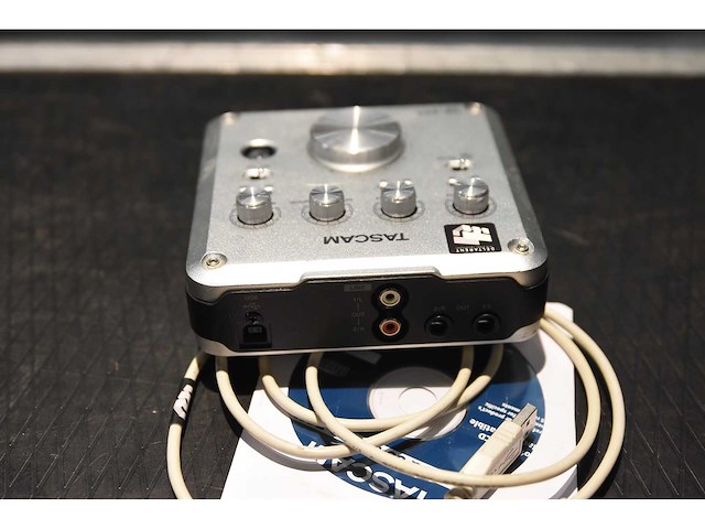 Tascam - audio interface class 1 - various audio - afbeelding 1 van  2
