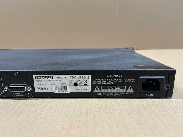 Tascam cd-01u pro cd/mp3 player - afbeelding 5 van  5