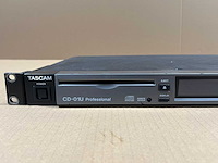 Tascam cd-01u pro cd/mp3 player - afbeelding 2 van  6