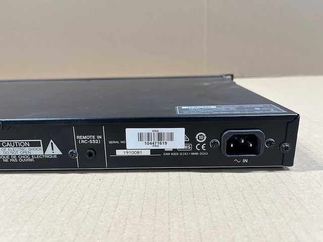 Tascam ss-r100 digital recorder w/remote tascam rc-ss2 - afbeelding 6 van  7
