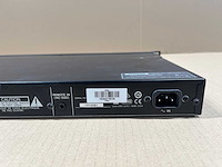 Tascam ss-r100 digital recorder w/remote tascam rc-ss2 - afbeelding 6 van  7