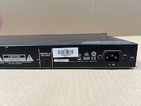 Tascam ss-r100 digital recorder w/remote tascam rc-ss2 - afbeelding 6 van  7