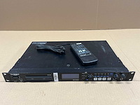 Tascam ss-r100 digital recorder w/remote tascam rc-ss2 - afbeelding 1 van  7