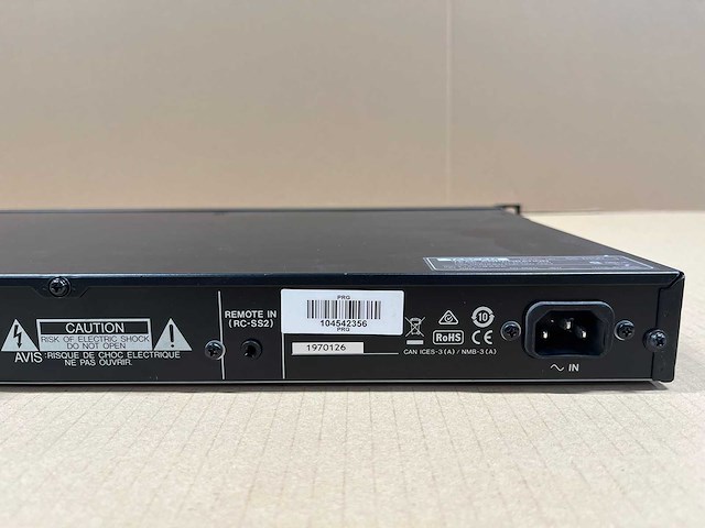 Tascam ss-r100 digital recorder w/remote tascam rc-ss2 - afbeelding 7 van  7