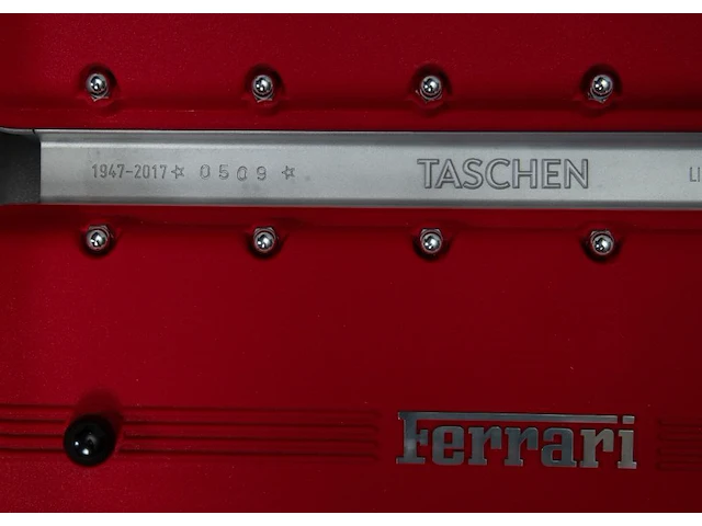 Taschen - "ferrari", collector's edition, n° 509/1947, with ferrari "teaser" portfolio - afbeelding 16 van  16