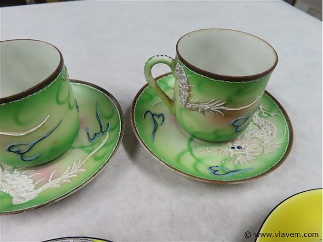 Tasjes, vaasjes en chinese potjes - afbeelding 5 van  5