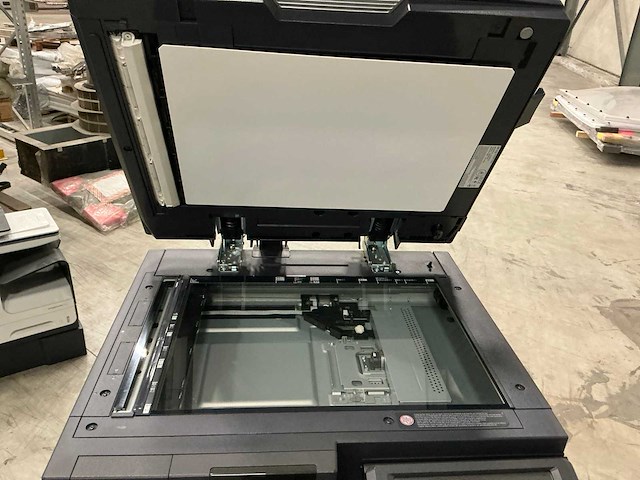 Taskalfa 2551ci printer/copier - afbeelding 3 van  5