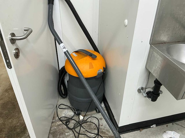 Taski 56.3 industriële stofzuiger - afbeelding 1 van  3