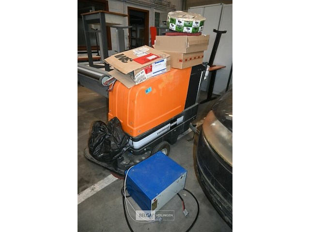 Taski schoonmaakmachine - afbeelding 1 van  11