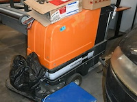 Taski schoonmaakmachine - afbeelding 1 van  11