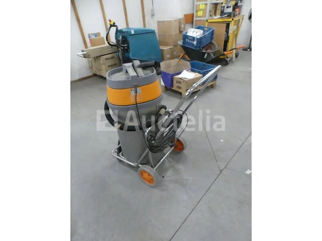 Taski vacumat 44t professionele stofzuiger - afbeelding 2 van  6