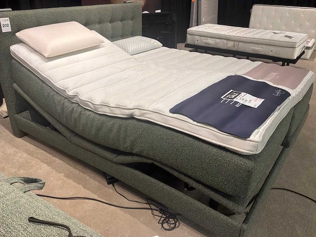 Tasmania boxspring elektrisch - afbeelding 4 van  5