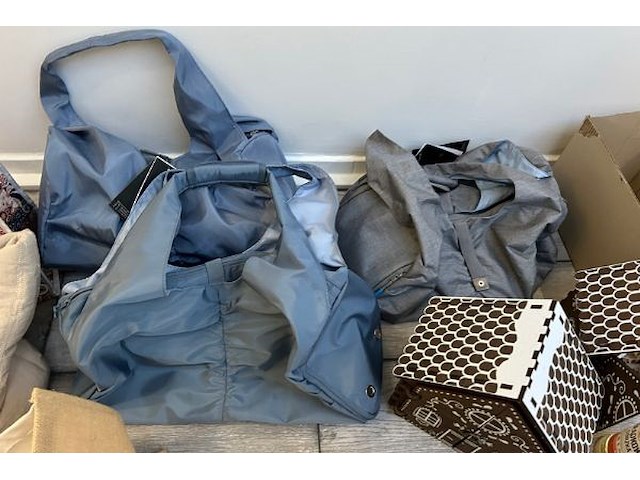 Tassen en decoratie - afbeelding 3 van  7