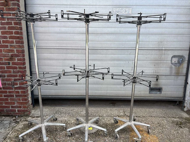 Tassen rekken - cloating rack (3x) - afbeelding 1 van  4