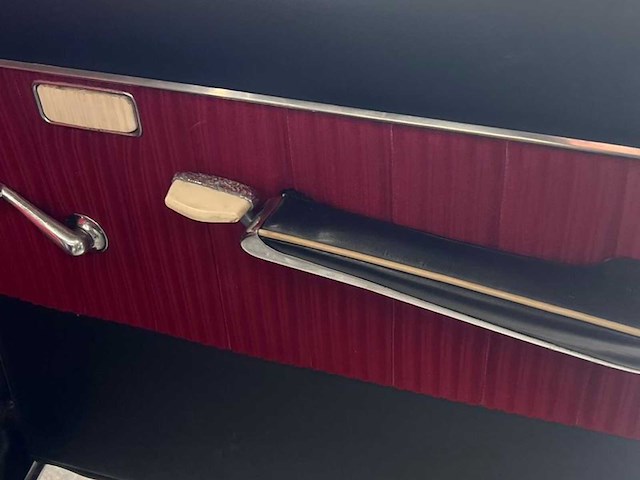 Tatra 603 2.5 v8 oldtimer - afbeelding 35 van  36