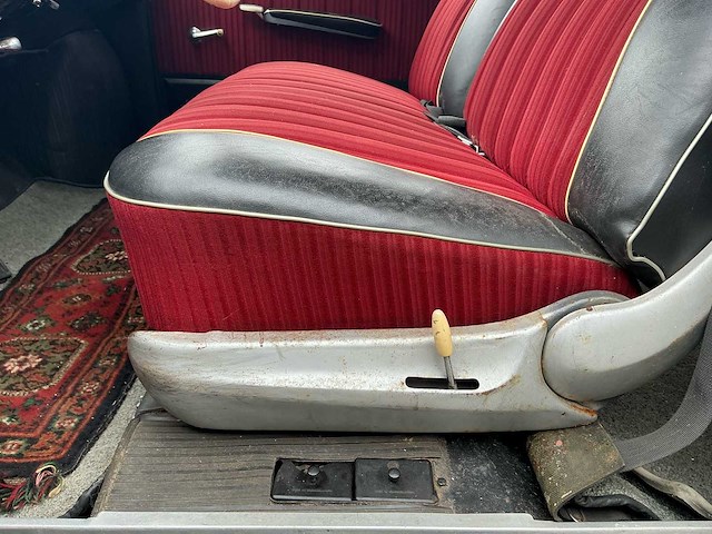 Tatra 603 2.5 v8 serie 2 oldtimer 1966 - afbeelding 13 van  68