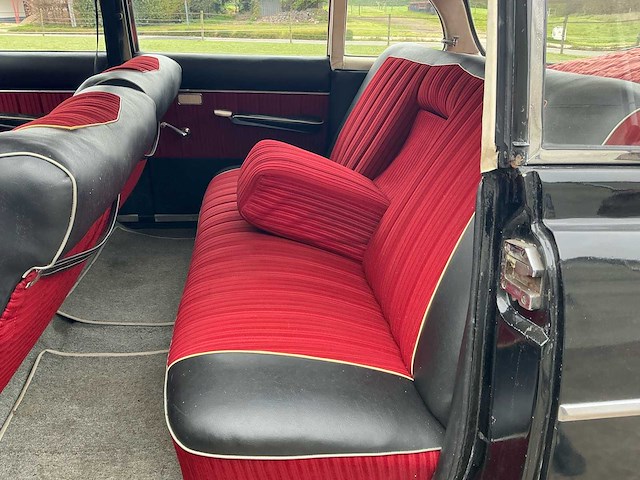 Tatra 603 2.5 v8 serie 2 oldtimer 1966 - afbeelding 29 van  68