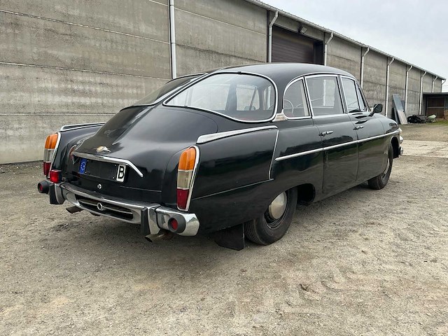 Tatra 603 2.5 v8 serie 2 oldtimer 1966 - afbeelding 38 van  63