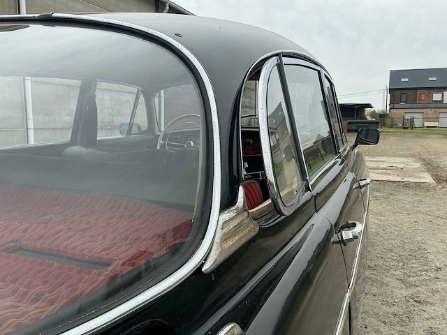 Tatra 603 2.5 v8 serie 2 oldtimer 1966 - afbeelding 51 van  63