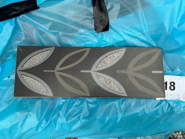 Tau ceramica nombre list cristal azul partij vloertegels - afbeelding 1 van  4