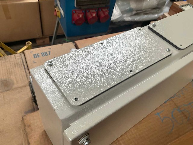 Taunus df127 metalen aansluitkast (8x) - afbeelding 4 van  6