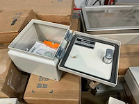 Taunus partij elektriciteitskast - afbeelding 4 van  4