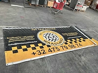 Taxibord/lamp + diverse taxi reclamedoeken (8x) - afbeelding 3 van  5