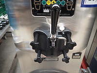 Taylor crown - afbeelding 15 van  17