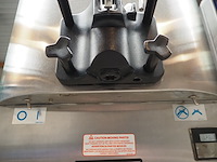 Taylor crown - afbeelding 16 van  17