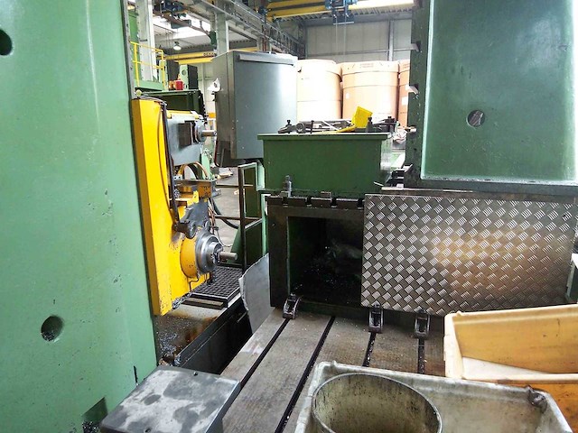 Tbt - e 320-1-1800 - diepgatboormachine - afbeelding 13 van  14