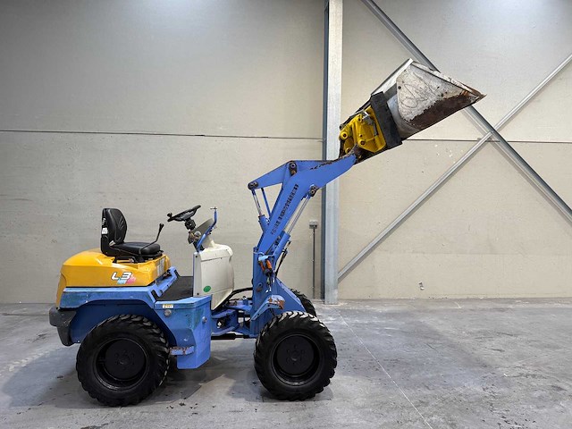 Tcm - l3 - bulldozer - 2004 - afbeelding 9 van  11